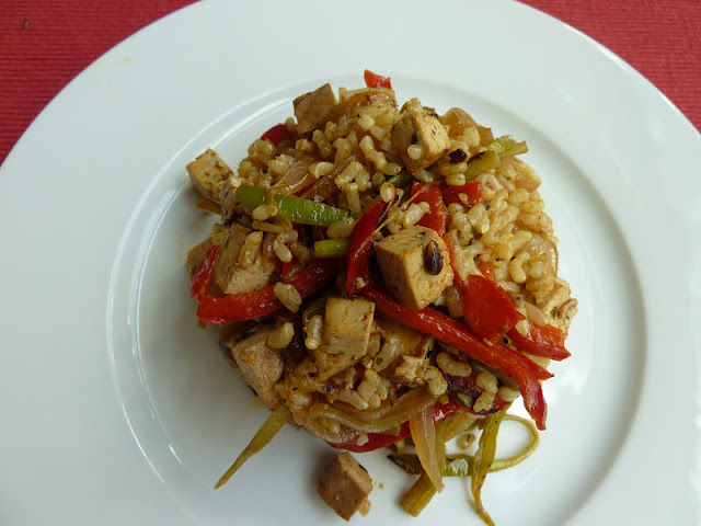 Tofu de verduras y arroz integral